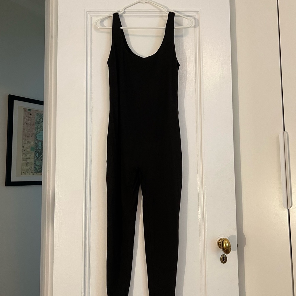 Black Sleeveless Jumpsuit